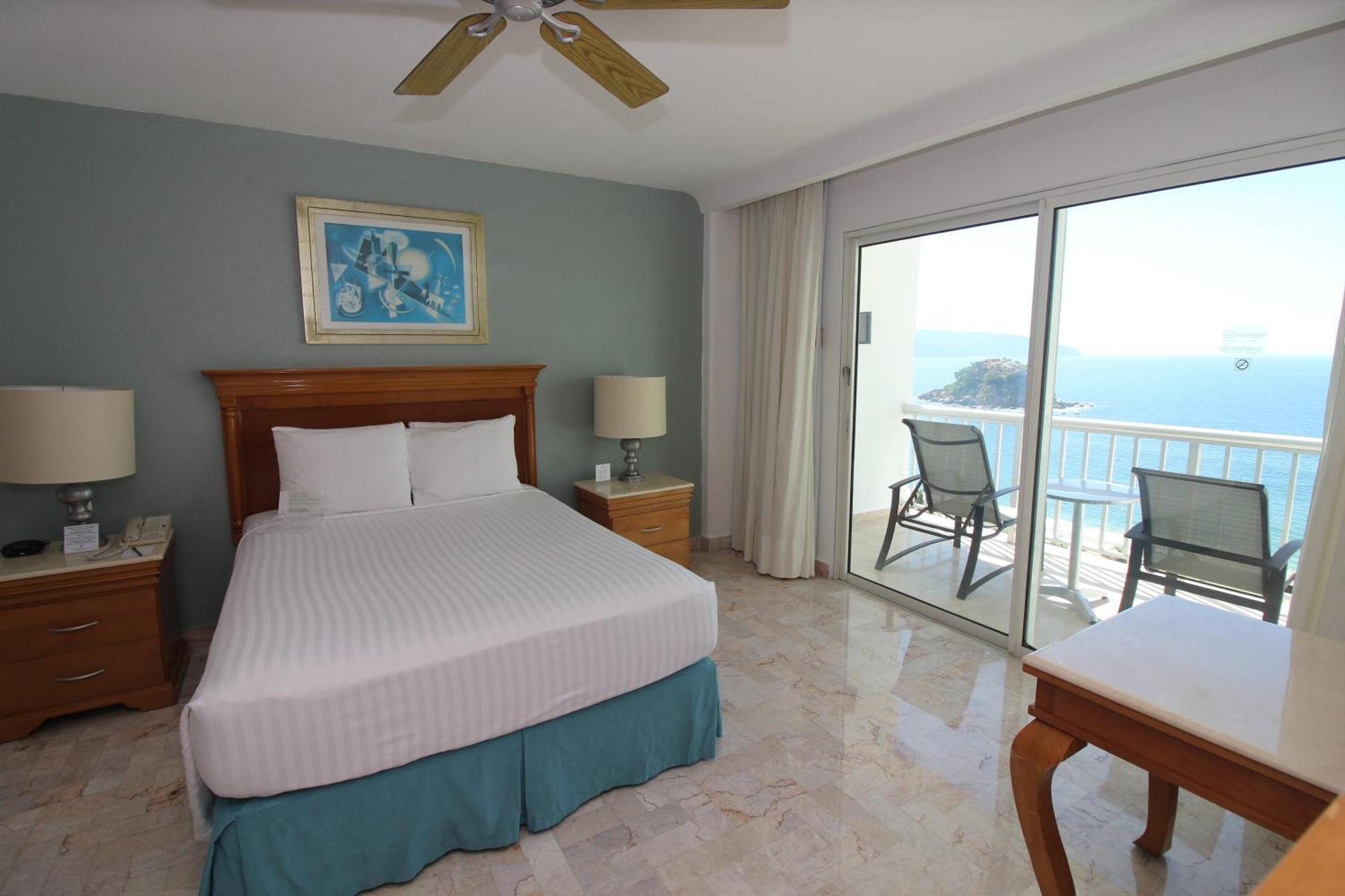 Chambre Lit Queen-Size - Vue sur Mer